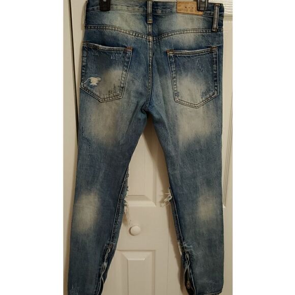 MNML Men's Jeans Fully Distressed Waist Size 29 Unisex - Picture 4 of 11